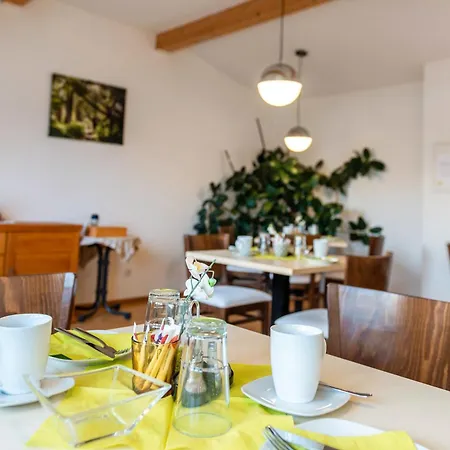 Zum Talhof Affittacamere 3*