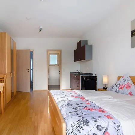 Zum Talhof Affittacamere 3*